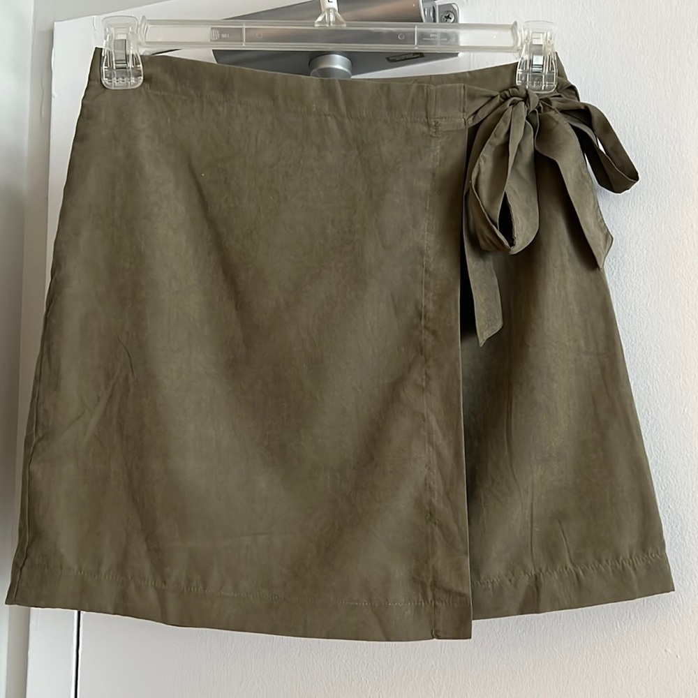 Green skirt